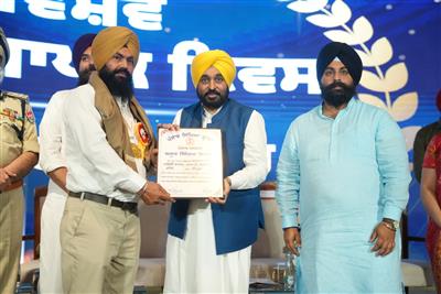 PRESIDES OVER FUNCTION TO COMMEMORATE TEACHERS DAY IN SRI ANANDPUR SAHIB