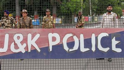 J&K Police attaches property of drug peddler in Kulgam