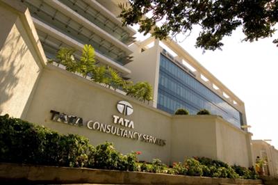 TCS का दूसरी तिमाही का शुद्ध लाभ क्रमिक आधार पर 5 प्रतिशत घटकर 12,131 करोड़ रुपये रहा