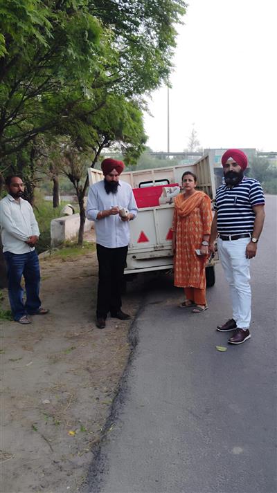 ਫੂਡ ਸੇਫਟੀ ਟੀਮ ਨੇ ਸਵੇਰੇ-ਸਵੇਰੇ ਭਰੇ ਦੁੱਧ, ਪਨੀਰ ਤੇ ਖੋਏ ਦੇ 8 ਸੈਂਪਲ