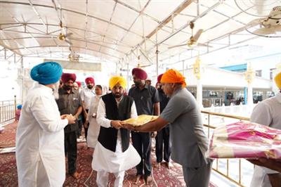 ਗੁਰੂ ਤੇਗ ਬਹਾਦਰ ਜੀ ਨੂੰ ਸਮਰਪਿਤ ਮਹੀਨਾ ਭਰ ਚੱਲਣ ਵਾਲੇ ਸਮਾਗਮ ਕੱਲ੍ਹ ਦਿੱਲੀ ਤੋਂ ਸ਼ੁਰੂ ਹੋਣਗੇ