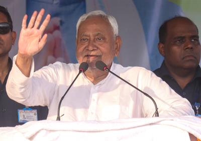 Pray for happiness, peace and prosperity of Bihar: Nitish Kumar on Chhath