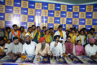 Labour Union President Dalbir Singh, Along with His Associates, Joins AAP