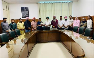 Felicitation of Rugby Player Amandeep Kaur at SGGSWU