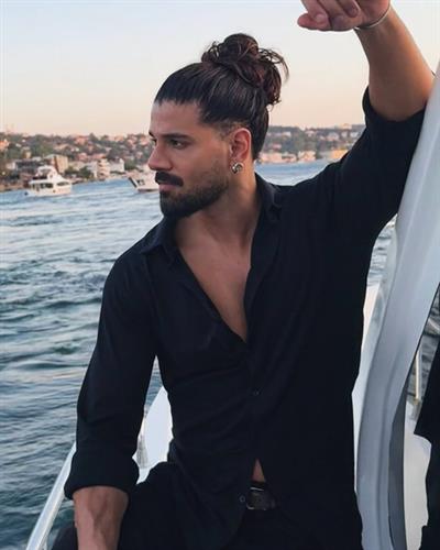 सूरज पंचोली ने स्पष्ट किया कि उन्होंने फ़िल्में नहीं छोड़ी हैं