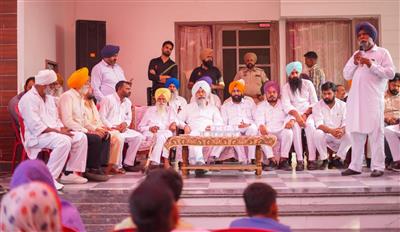 People of village Gandiwind unite in support of AAP candidate Harmeet Sandhu