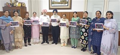 ਸ੍ਰੀ ਗੁਰੂ ਗ੍ਰੰਥ ਸਾਹਿਬ ਵਰਲਡ ਯੂਨੀਵਰਸਿਟੀ ਵੱਲੋਂ ਫੈਕਲਟੀ ਡਿਵੈਲਪਮੈਂਟ ਪ੍ਰੋਗਰਾਮ ਦਾ ਪੋਸਟਰ ਜਾਰੀ