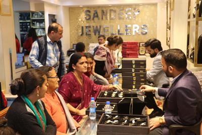 India 2nd in consumer demand of gold globally, RBI reserves rise to 880 tonnes