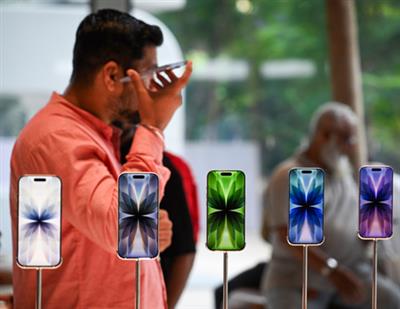 Apple ने लिक्विड ग्लास टेक्नोलॉजी के साथ रीडिज़ाइन किए गए थर्ड-पार्टी ऐप्स को दिखाया