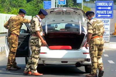 Red Fort blast: Delhi Police hunt for second suspected vehicle, red Ford EcoSport