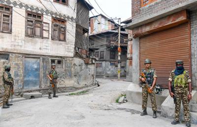 जम्मू-कश्मीर में ड्रग तस्कर की 22 लाख रुपये की संपत्ति कुर्क