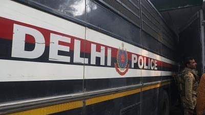 No explosives found in unattended bag in Delhi's Trilokpuri: Delhi Police (Ld)