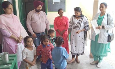 ਪਿੰਡ ਲਾਛੜੂ ਕਲਾ ਵਿਖੇ 0 ਤੋਂ 5 ਸਾਲ ਤੱਕ ਦੇ ਬੱਚਿਆਂ ਨੂੰ ਪਲਾਈ ਪੋਲੀਓ ਰੋਕੂ ਦਵਾਈ